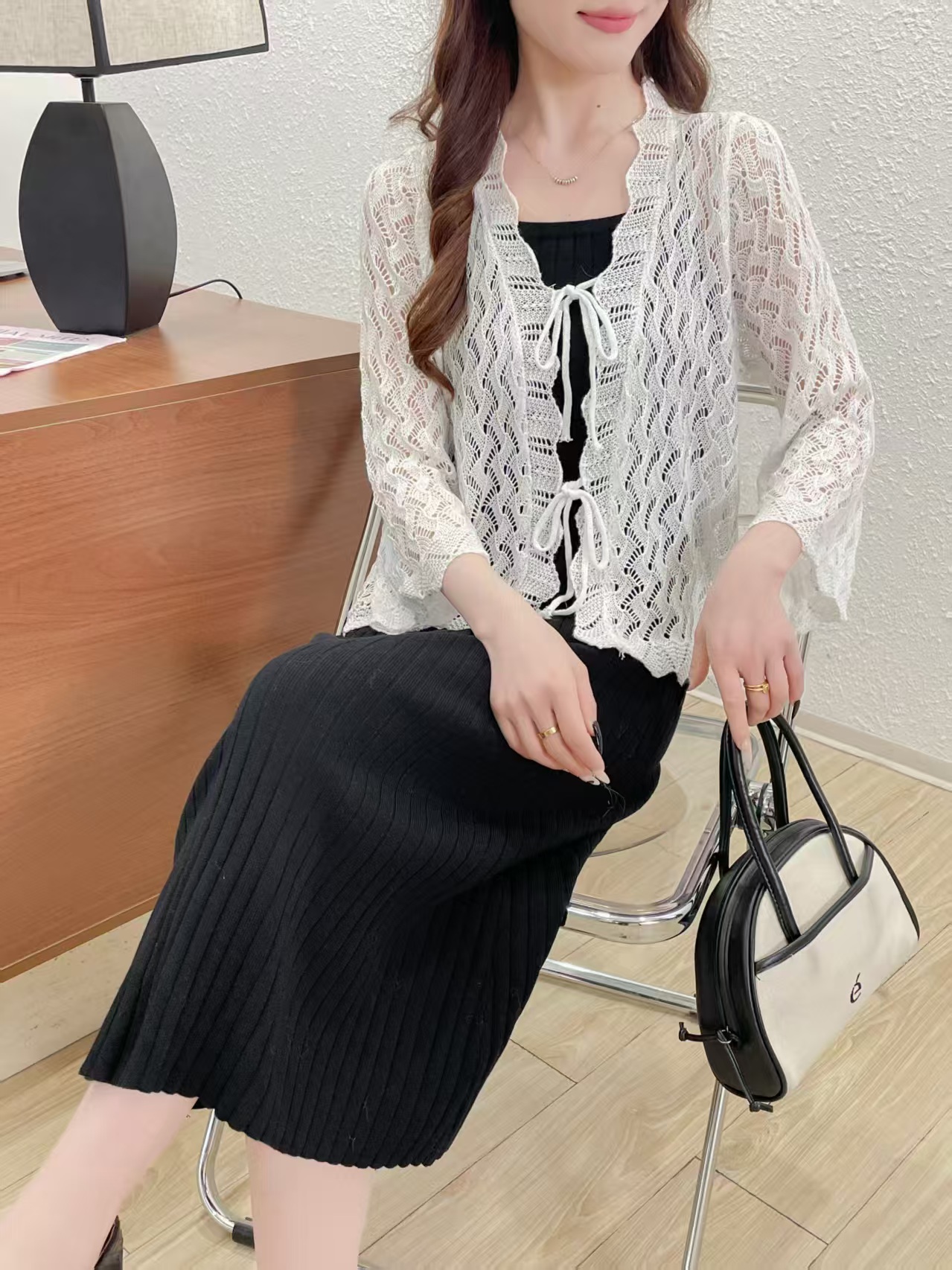 2025 hollow sweater cardigan thin v-neck jacket for women summer new lazy sweet exterior blouse long sleeves