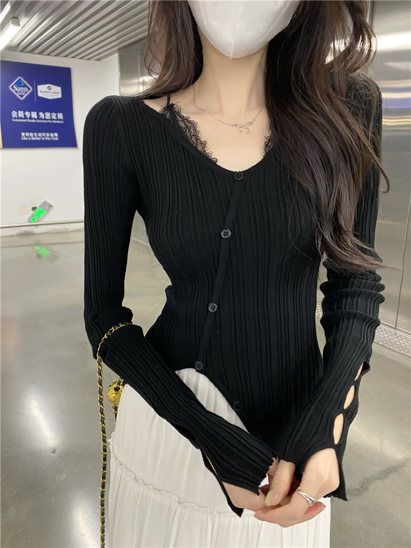 Real shot of spring chic lace spliced ​​V-neck asymmetrical knit top for women