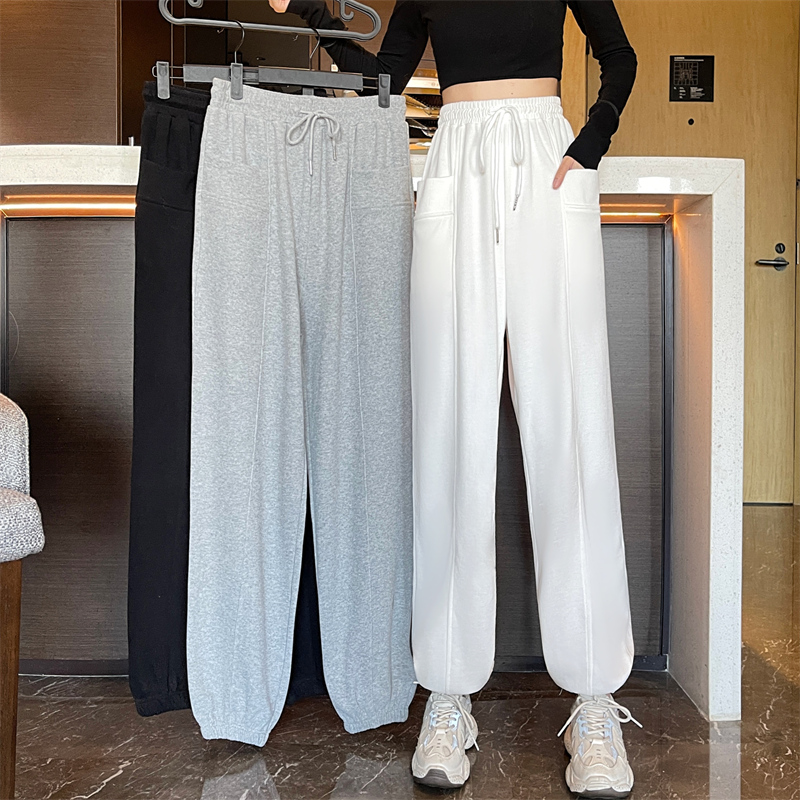 -Real shot of new spring wide-leg loose-fitting casual pants for women