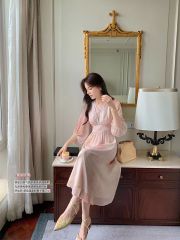 2025法式浪漫連衣裙新款女氣質v領度假長裙