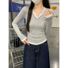 Real shot, the Korean version of the early spring new contrasting color V-neck slim temperament, versatile modal base shirt, long-sleeved T-shirt