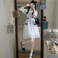 Ultra-fairy forest-style white bubble-sleeved bow-knot dress&mdash;youthful, designer-inspired, niche French-style first-love look, perfect for summer with a cinched waist.