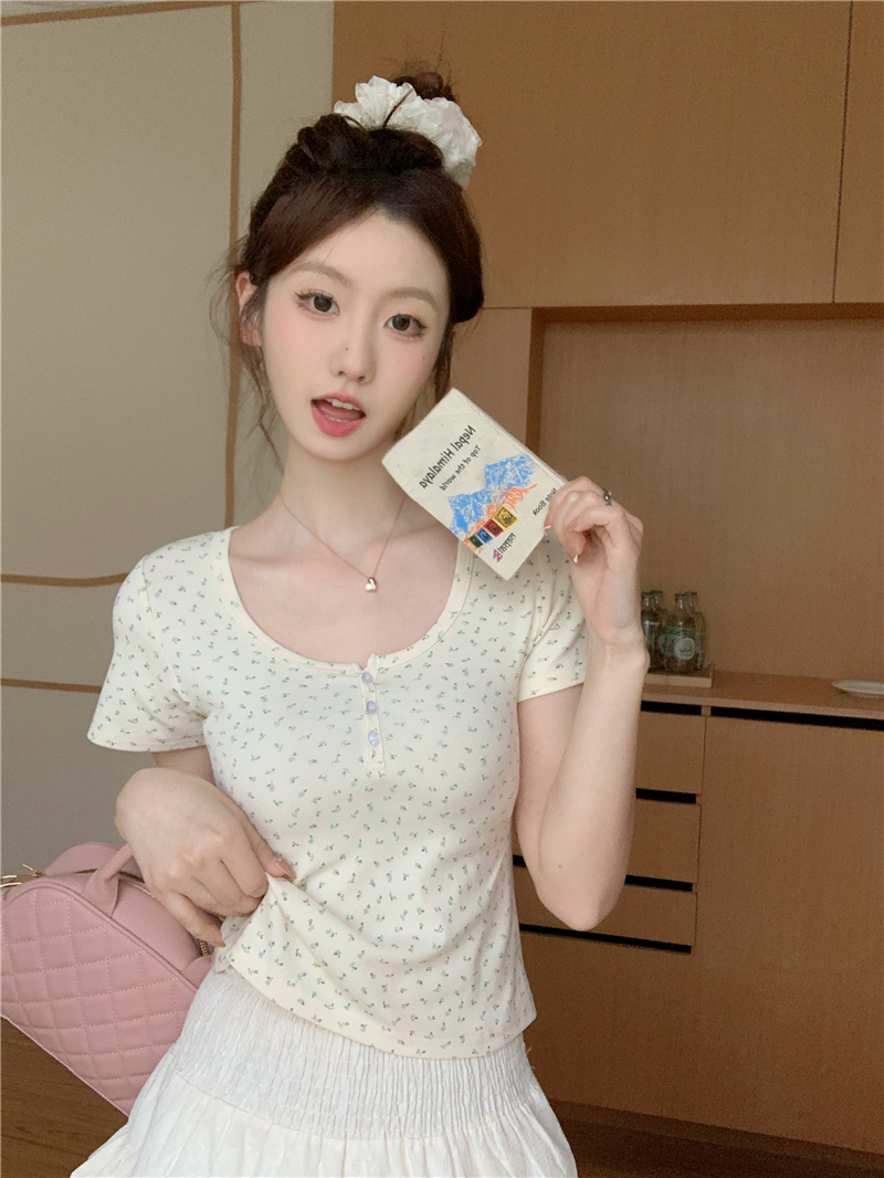 Real photo pure and fresh U-neck front shoulder short sleeve sweet and spicy small trick three-pin floral bm slim t-shirt