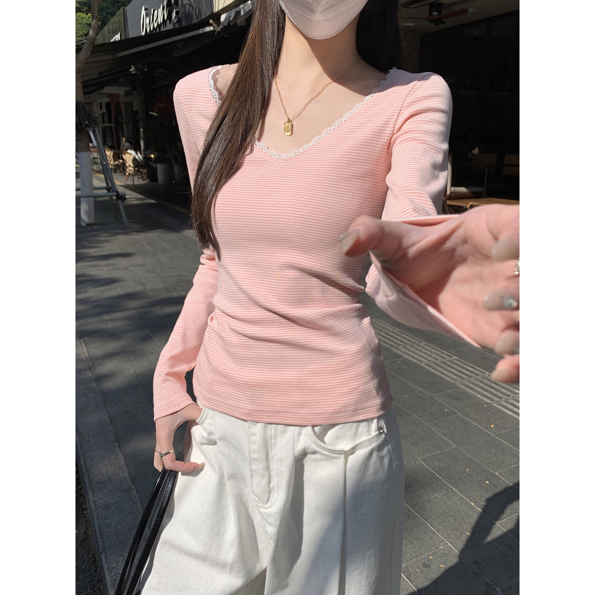 Real shot of 2025 spring Korean version of V-neck lace contrasting color striped temperament long sleeve pure cotton inner top T-shirt