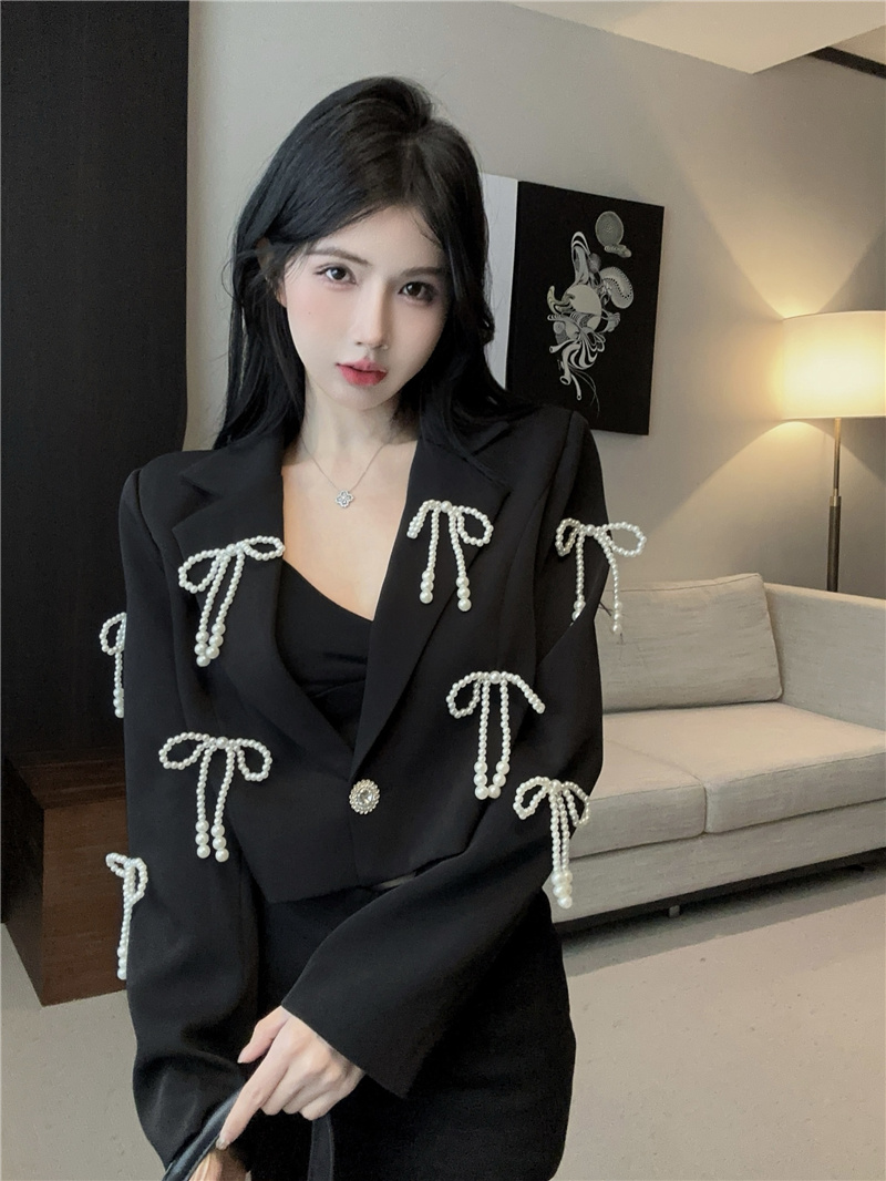 實拍~2025春季新款時髦珍珠蝴蝶結設計感小個子短款西服外套
