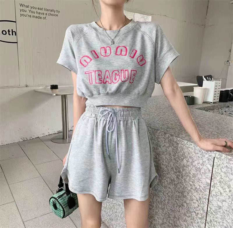 時尚休閒運動服套裝女2025新款夏季小個子時尚短袖短褲兩件套
