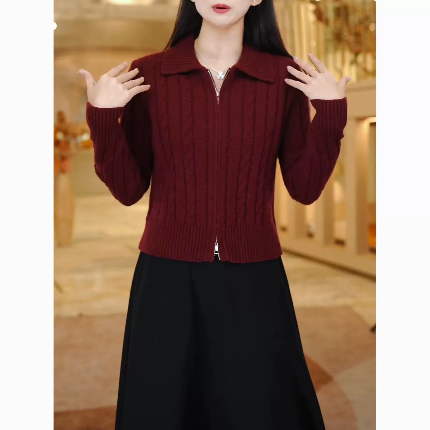 Chic and fashionable lapel twist sweater for women with small 2025 spring slim fit short zipper knitted cardigan