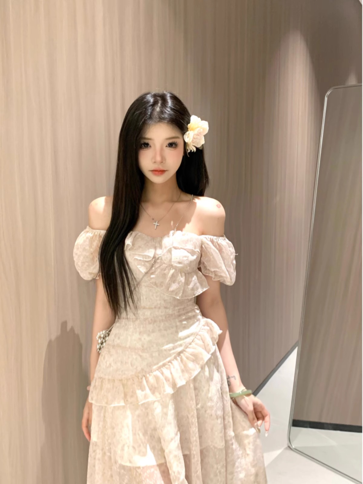 2025新款漫花甜茶甜美不規則休閒時尚修身顯瘦高腰碎花連衣裙淑女