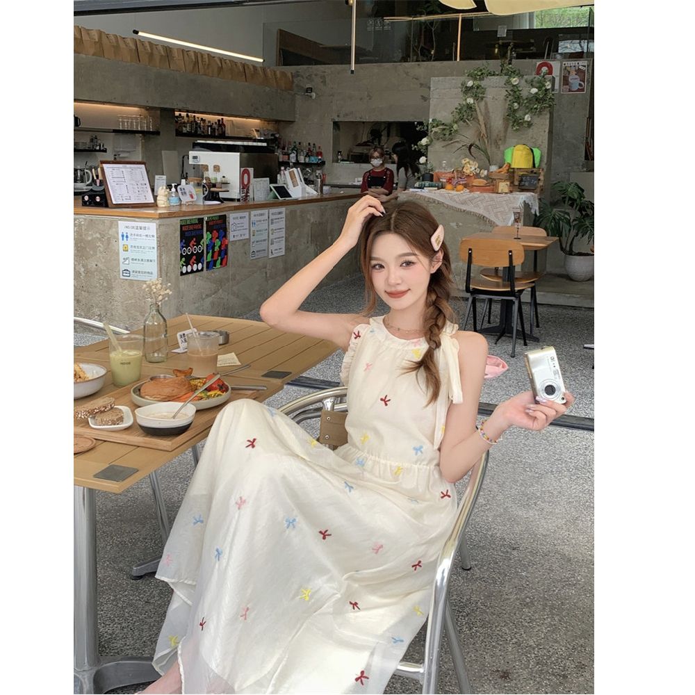 夏季新中式甜美掛脖連衣裙女小個子收腰顯瘦溫柔法式碎花度假裙子