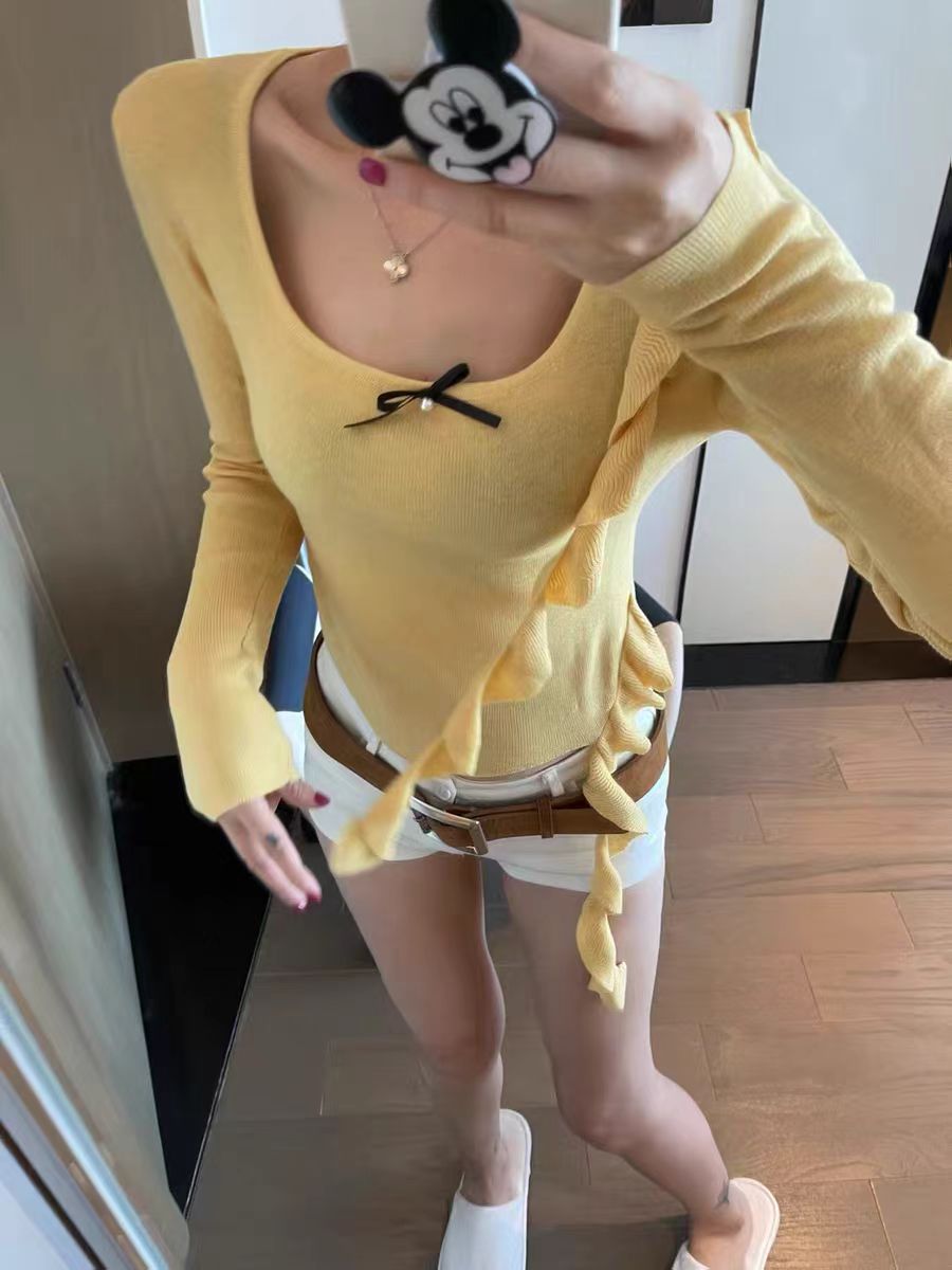 蝴蝶結長袖t恤女春秋季時尚修身打底衫獨特U領針織上衣