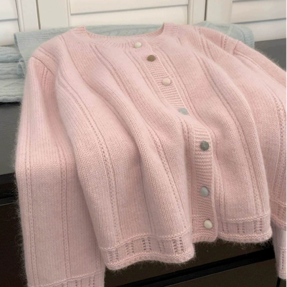 Little fragrance style raccoon velvet knitted cardigan for women in spring and autumn lazy style soft glutinous short sweater jacket top