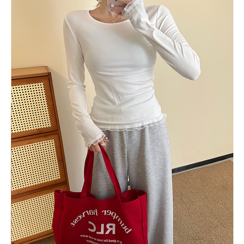 Real shot of Korean version of lace lace long-sleeved T-shirt for women in spring lace splicing slim fit slim bottom shirt top