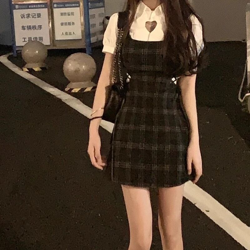 夏季2025年新款學院風甜妹襯衫格紋背帶裙美式復古別致兩件套裙女