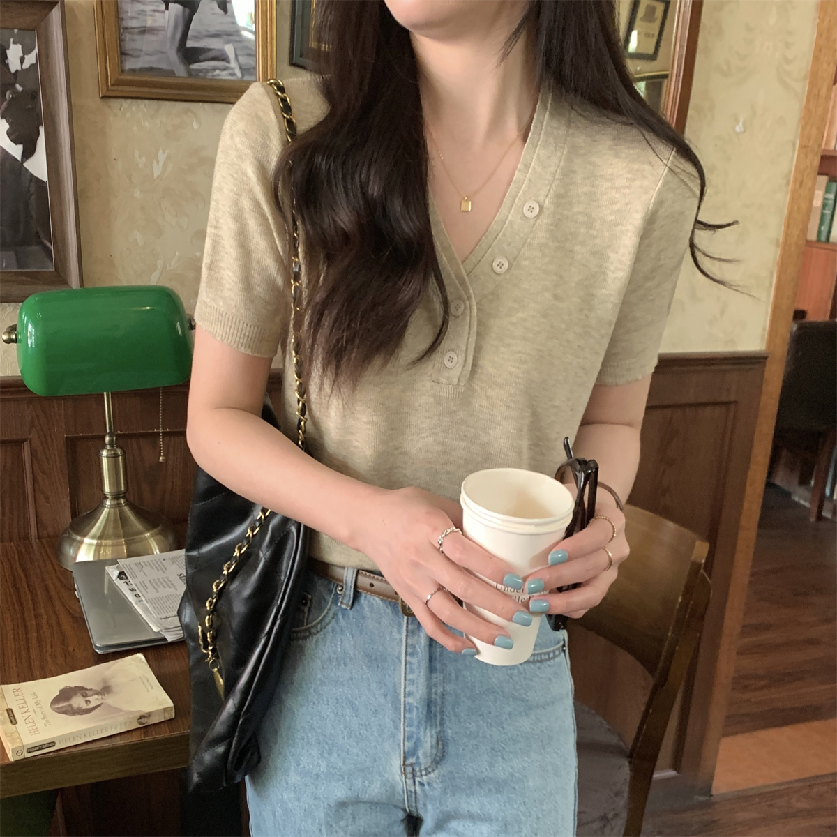 Real shot of spring and summer Korean version v-neck half-open button design temperament 6 wool sweater short-sleeved top for women