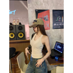 Real shot of 2025 New Year and Summer Korean style slim neck halter making you look slim and pure sleeveless vest T-shirt top