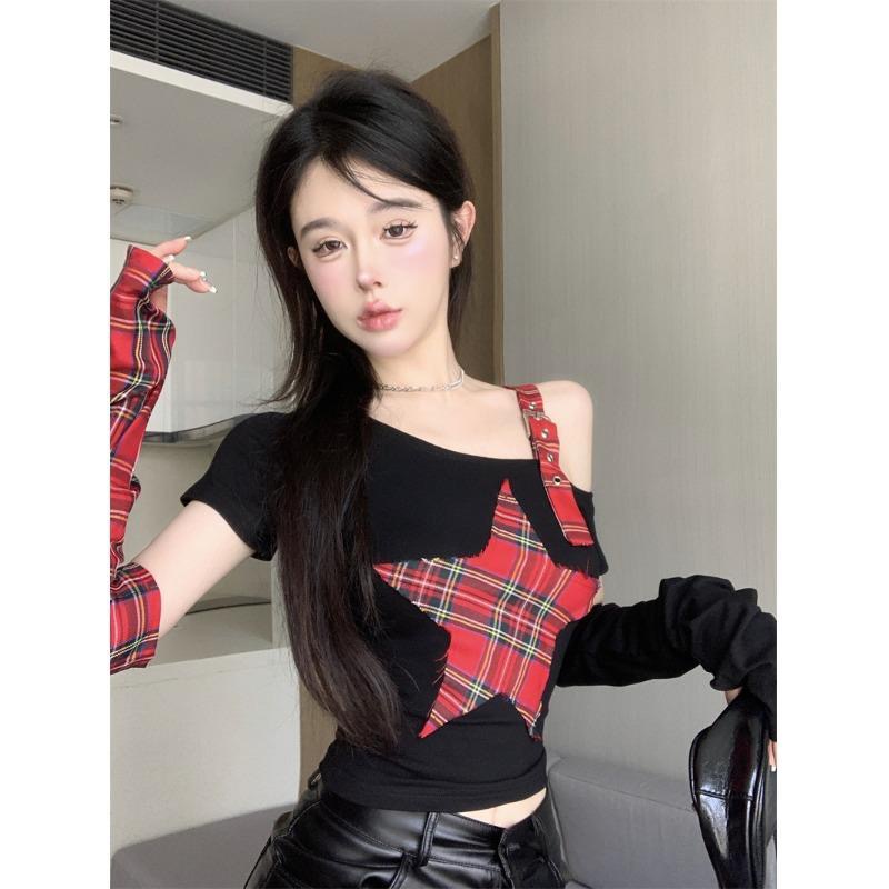 Pure and sweet hot girl chic slanted off-shoulder short y2k plaid high-end clothes design niche short-sleeved T-shirt for women summer