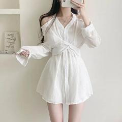 Korean chic design sense halter neck V-neck waist slimming off-shoulder shirt dress suit two-piece set