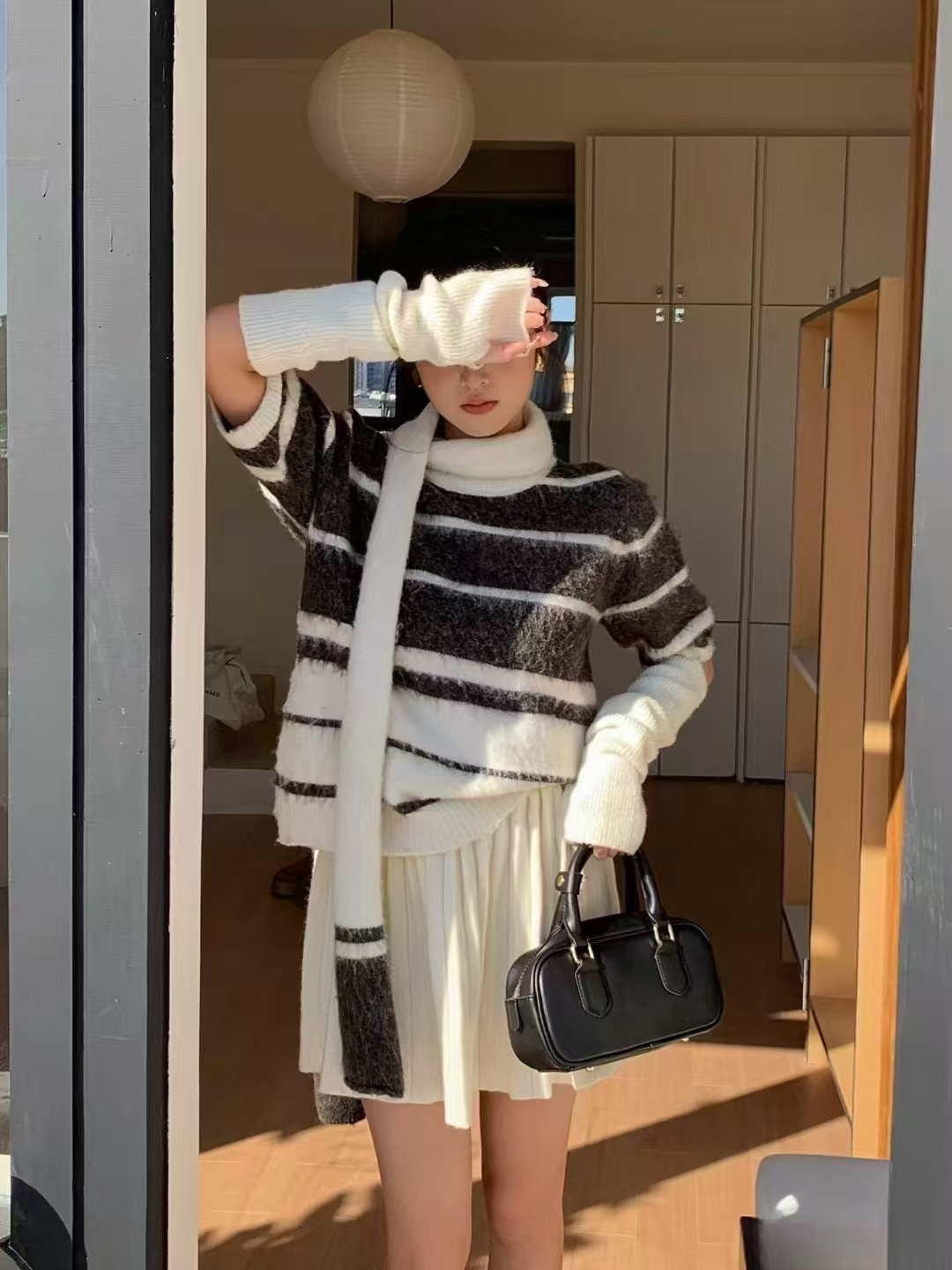 2025 early spring new Korean version design color block striped retro casual loose long-sleeved sweater women's scarf