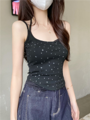 Real shot of hot girl lace spliced ​​halter neck vest suspender top