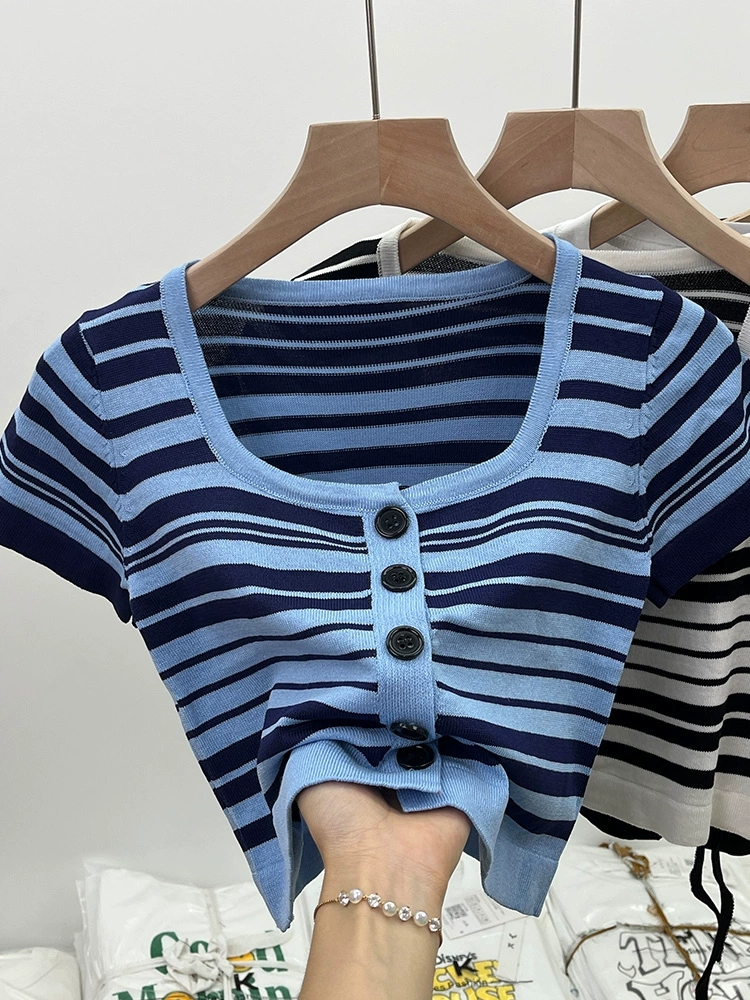 A unique and sweet hot girl sexy short striped square collar navel-exposed ice silk top design short-sleeved T-shirt for women