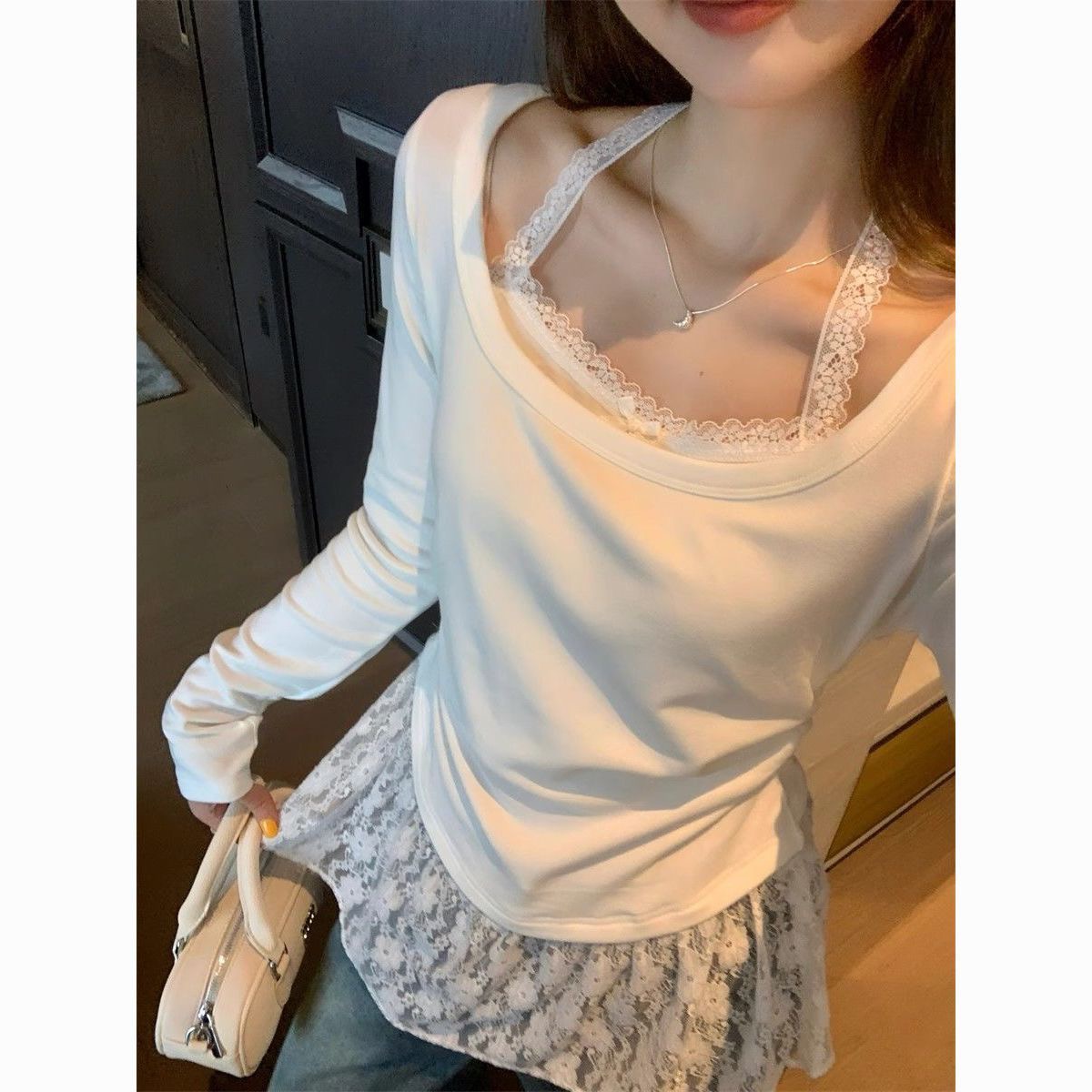 Women's fake two-piece lace spliced ​​halter neck long-sleeved T-shirt for women