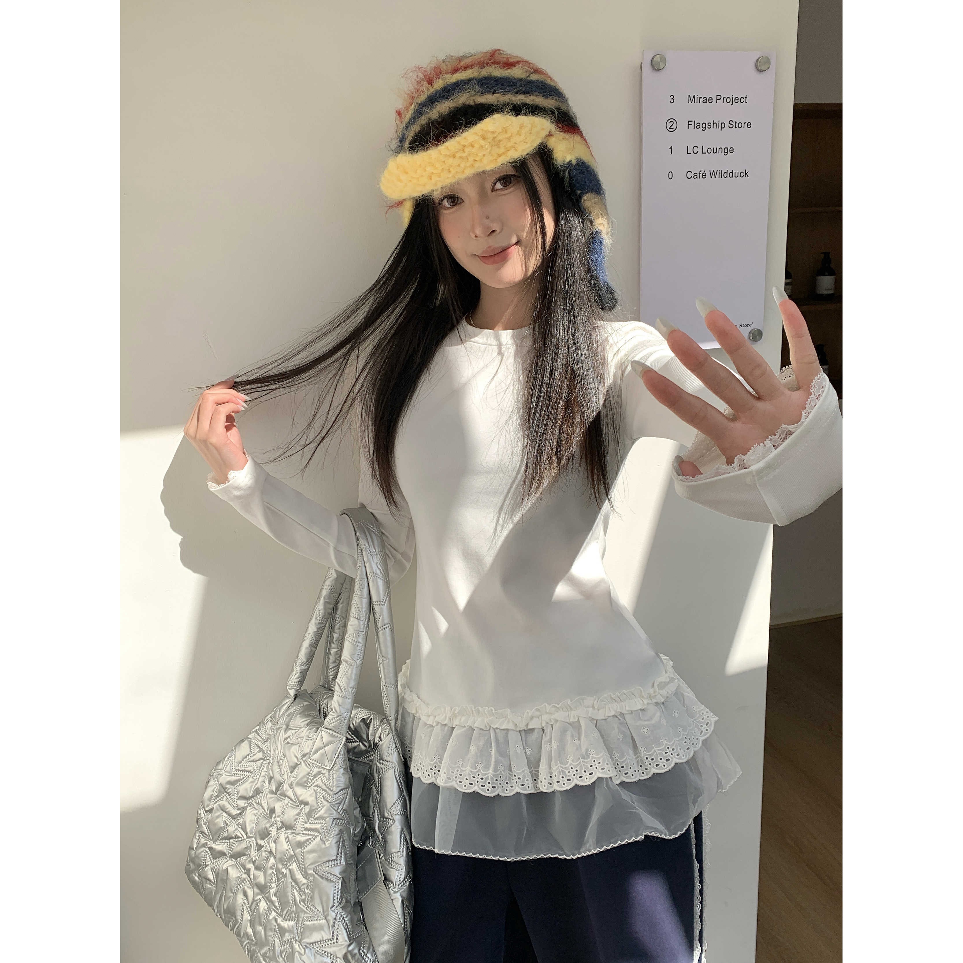 40 cotton lace long-sleeved T-shirt for women in spring and autumn, slim white ballet style layered bottom shirt top