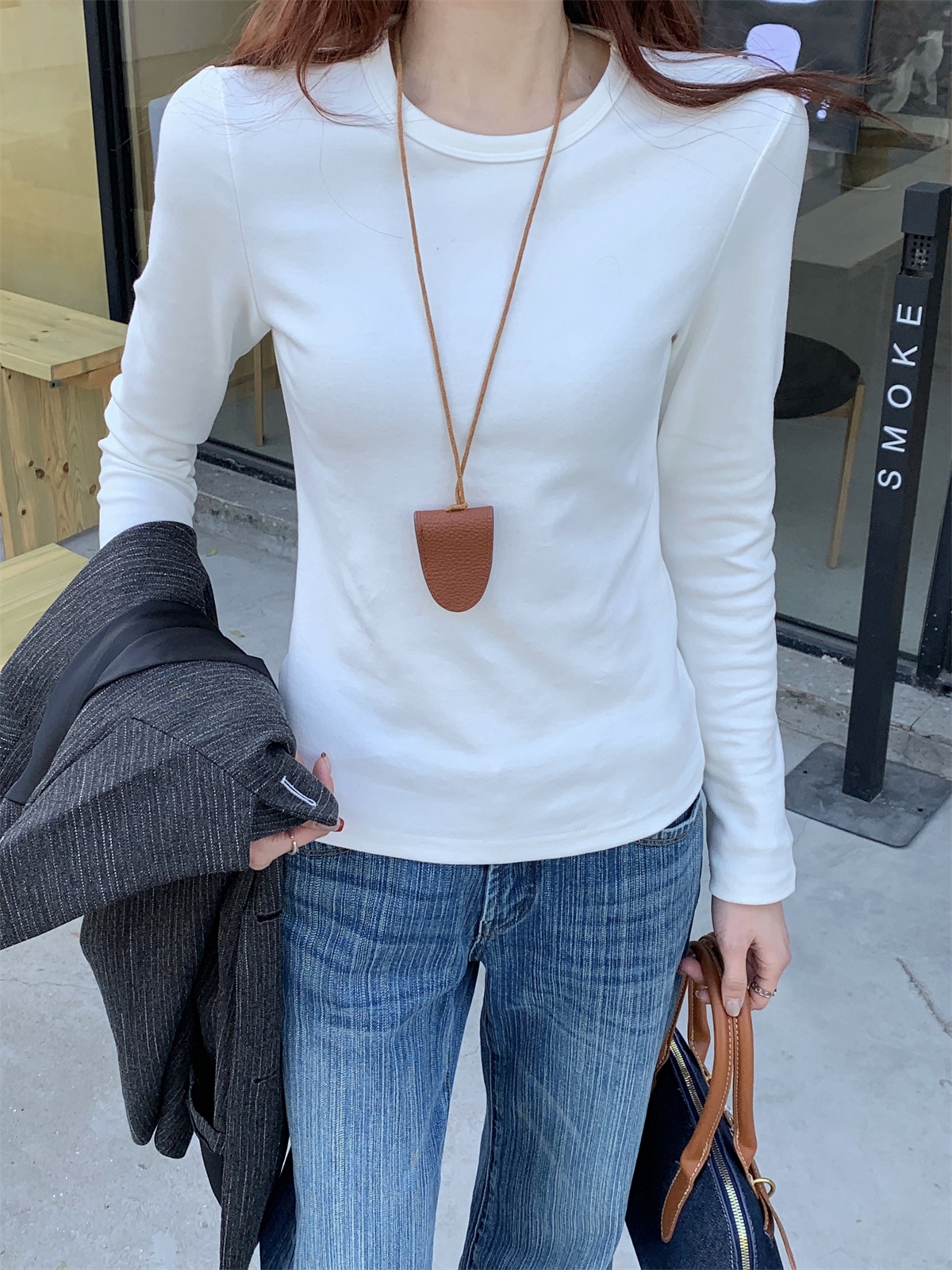 Real shot of spring Korean version round neck basic versatile solid color 260g pure cotton long sleeve inner T-shirt top