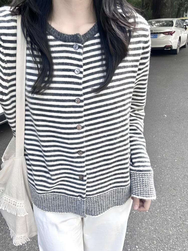 灰色條紋針織開衫毛衣女2025春秋新款慵懶風寬鬆休閒上衣外套