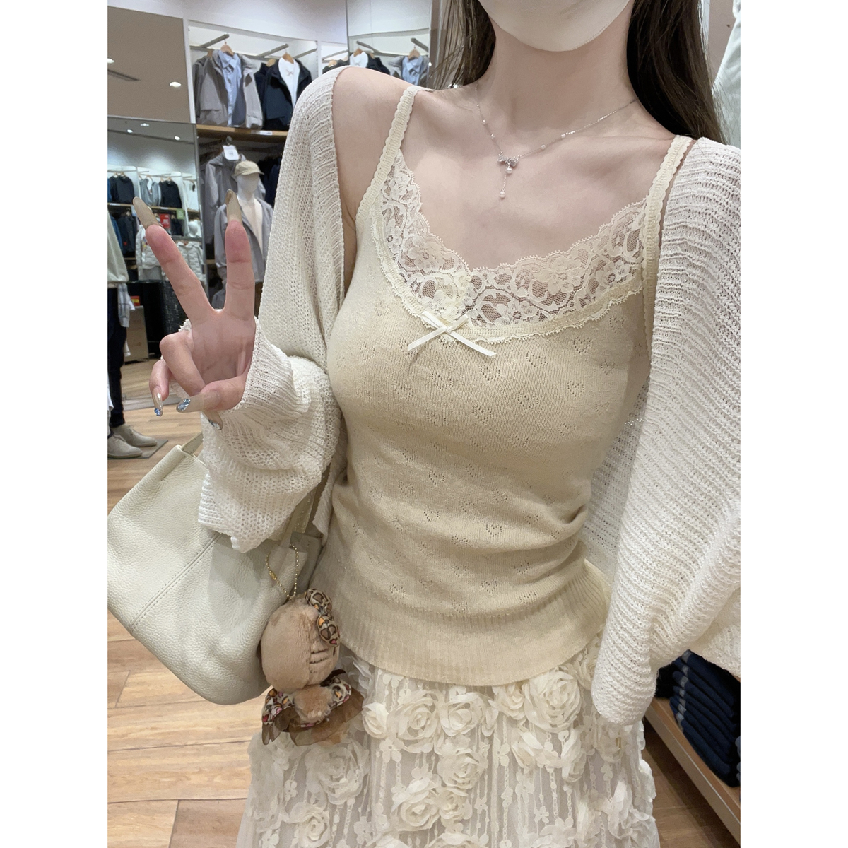Real shot of spring and summer Korean version pure lace border love jacquard 6 wool sweater suspender vest top
