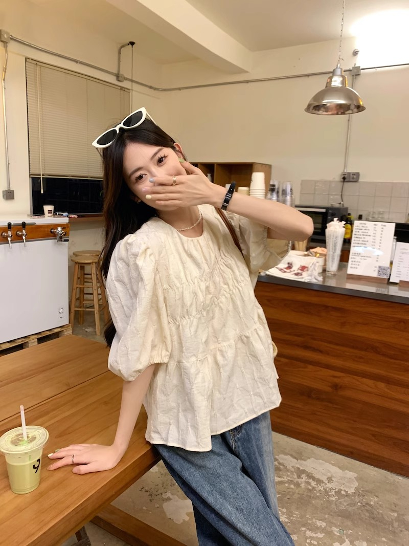 泡泡袖襯衫女春季2025新款法式設計感小個子褶皺寬鬆短款別致小衫
