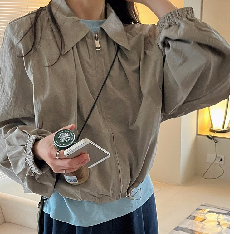 2025春夏薄款運動感露營短款寬鬆休閒防曬衣夾克外套女衝鋒衣