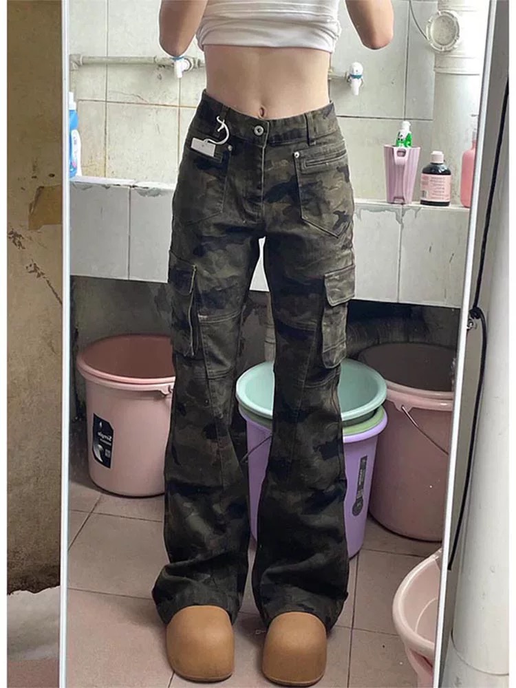 時尚戶外風美式微喇迷彩牛仔褲女春季新款修身顯瘦窄版長褲子