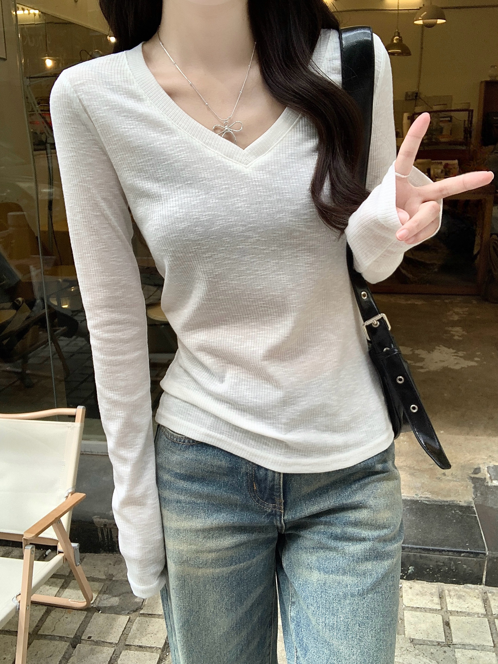 實拍230克坑條打底衫女2025早春新款V領薄款修身短款上衣長袖t恤
