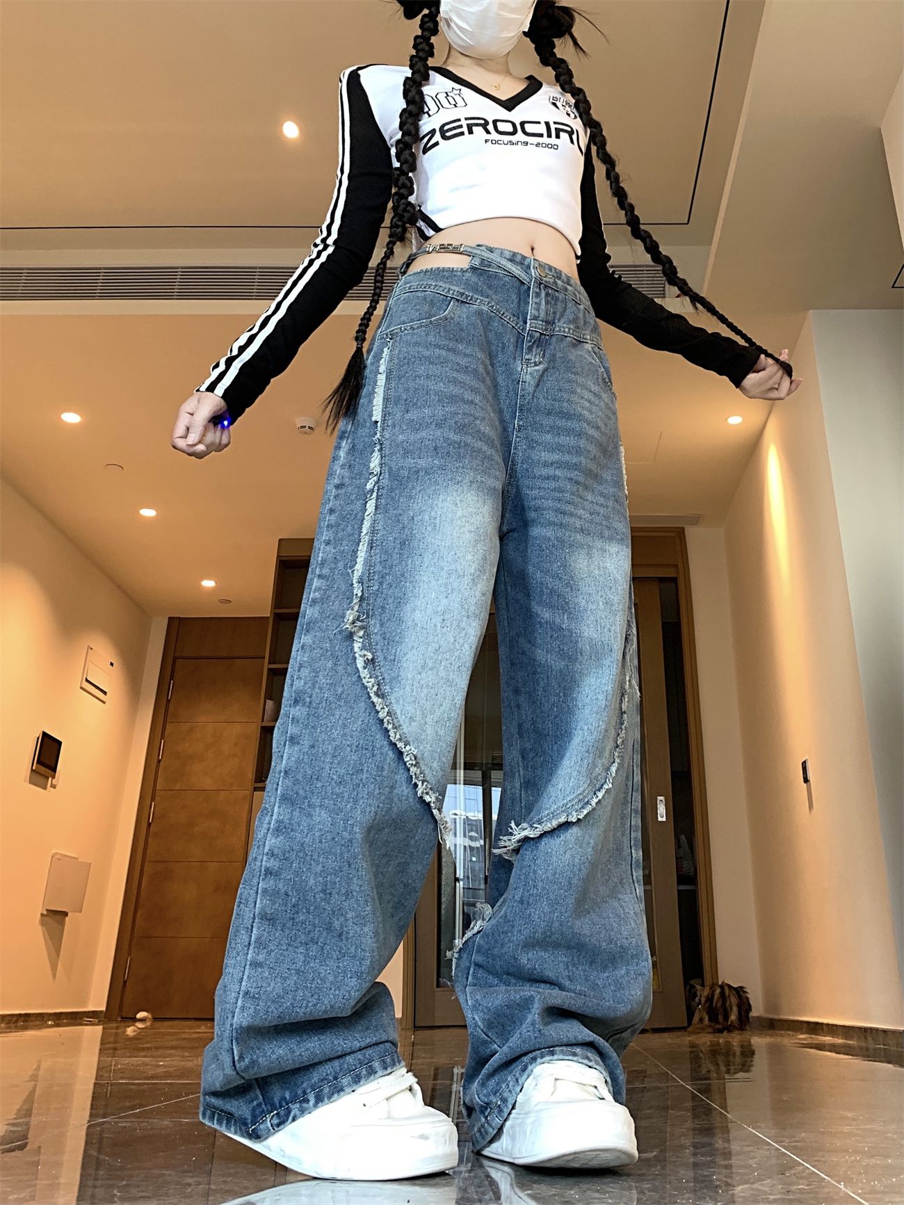 實拍！！！ 設計辣妹風不規則藍色牛仔褲女寬鬆直筒褲高腰