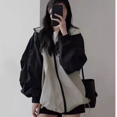 拼色薄款衝鋒衣外套女2025春夏新款復古戶外寬鬆輕薄透氣防曬衣女