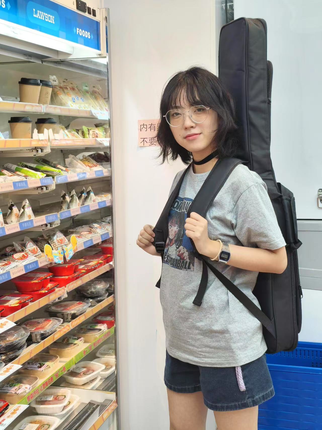高品質純棉200克100%棉精梳緊密優質做工前印花短袖t恤女