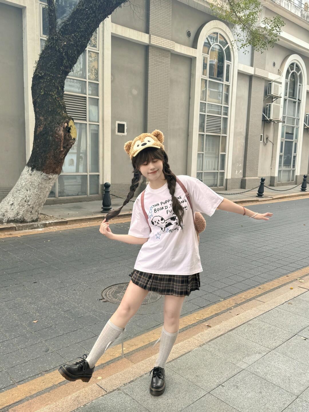 High-quality pure cotton 200g combed tight 100% cotton live broadcast same product front printed loose short-sleeved T-shirt for women