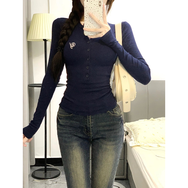紐扣排扣緊身t恤女秋季打底衫甜辣妹上衣