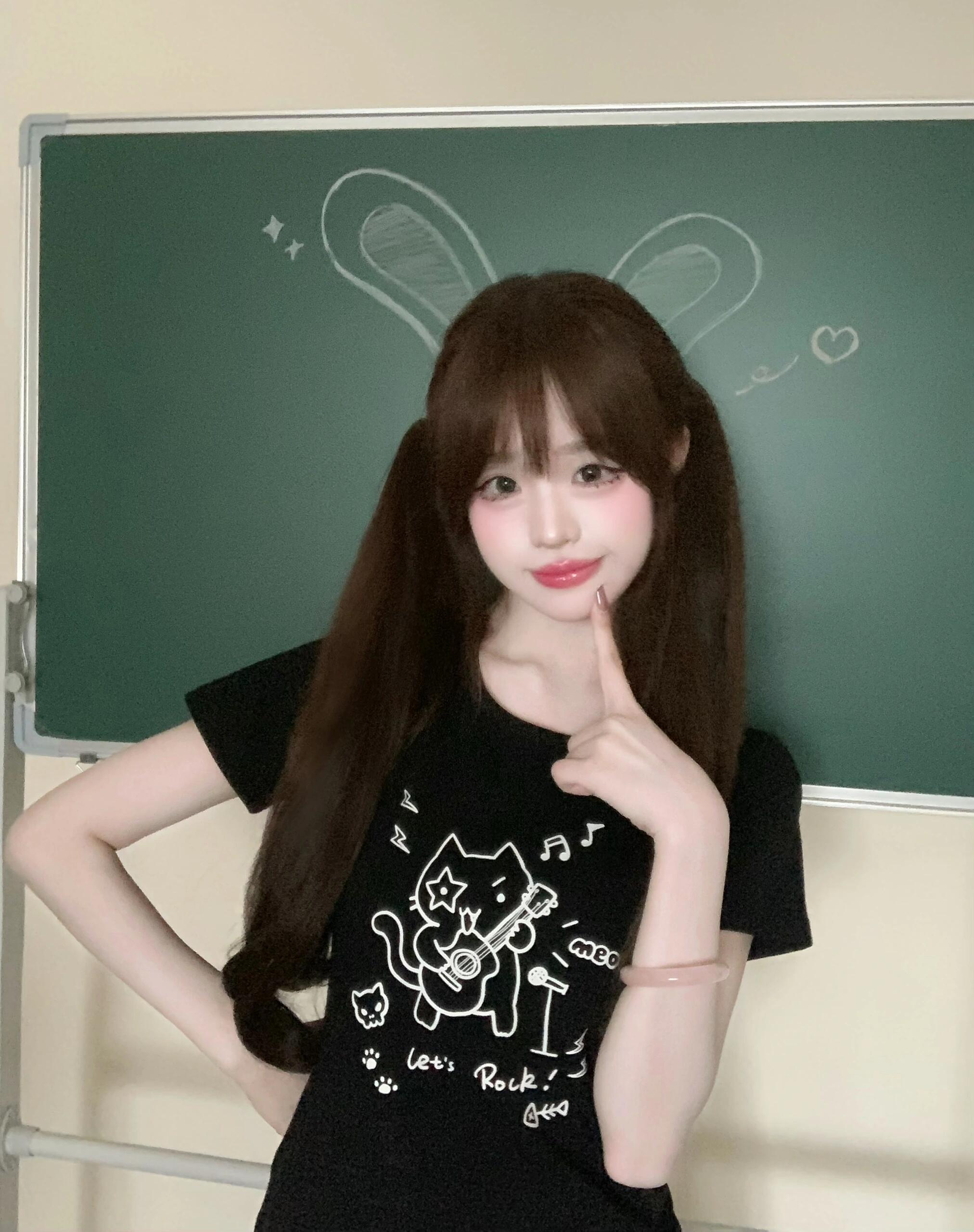 高品質純棉210克40支奧代爾帶彈力前 印花修身短袖t恤女
