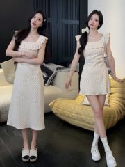 Small flying sleeves, ruffled waisted polka dot dress, small man with gentle style, slim design and temperament short skirt