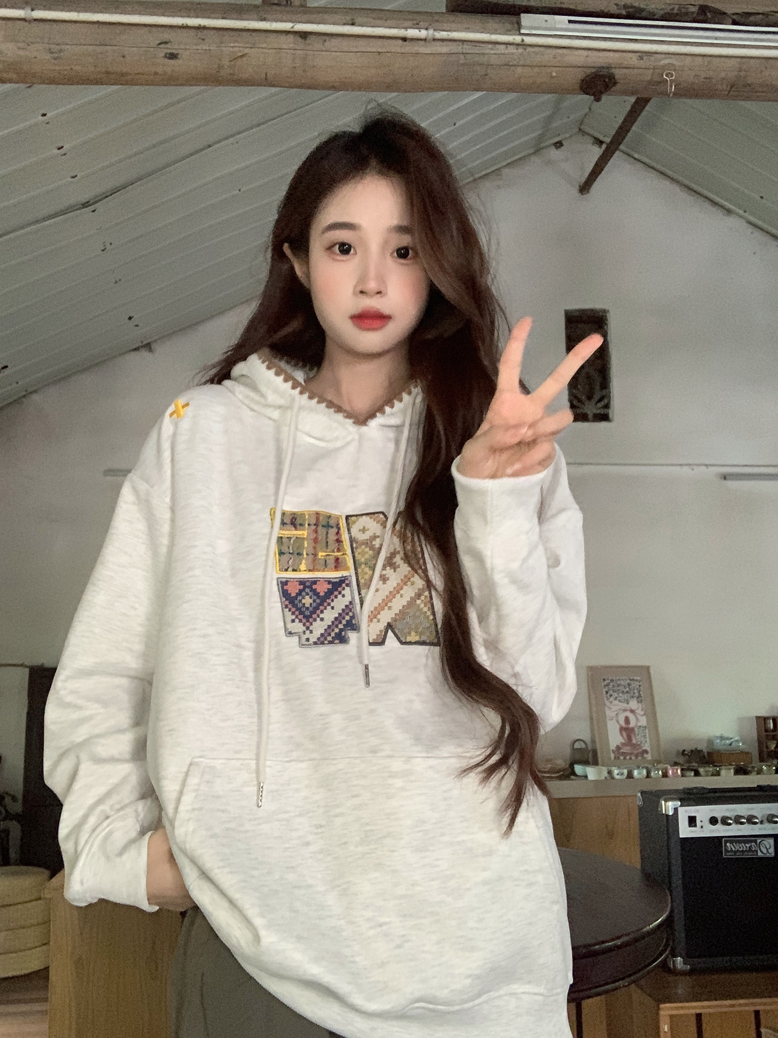 實拍仿棉複合牛奶絲衛衣男女情侶裝2025早春刺繡薄款寬鬆連帽上衣