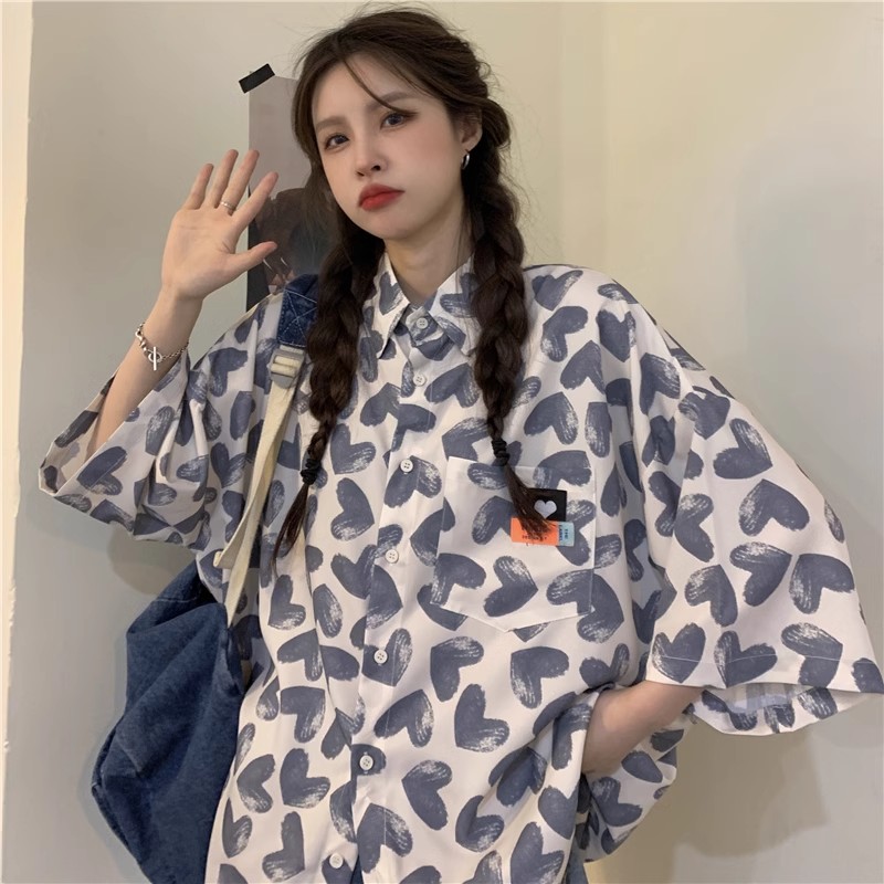 短袖襯衫女寬鬆復古港風設計感小眾別致上衣愛心印花襯衣女夏薄款