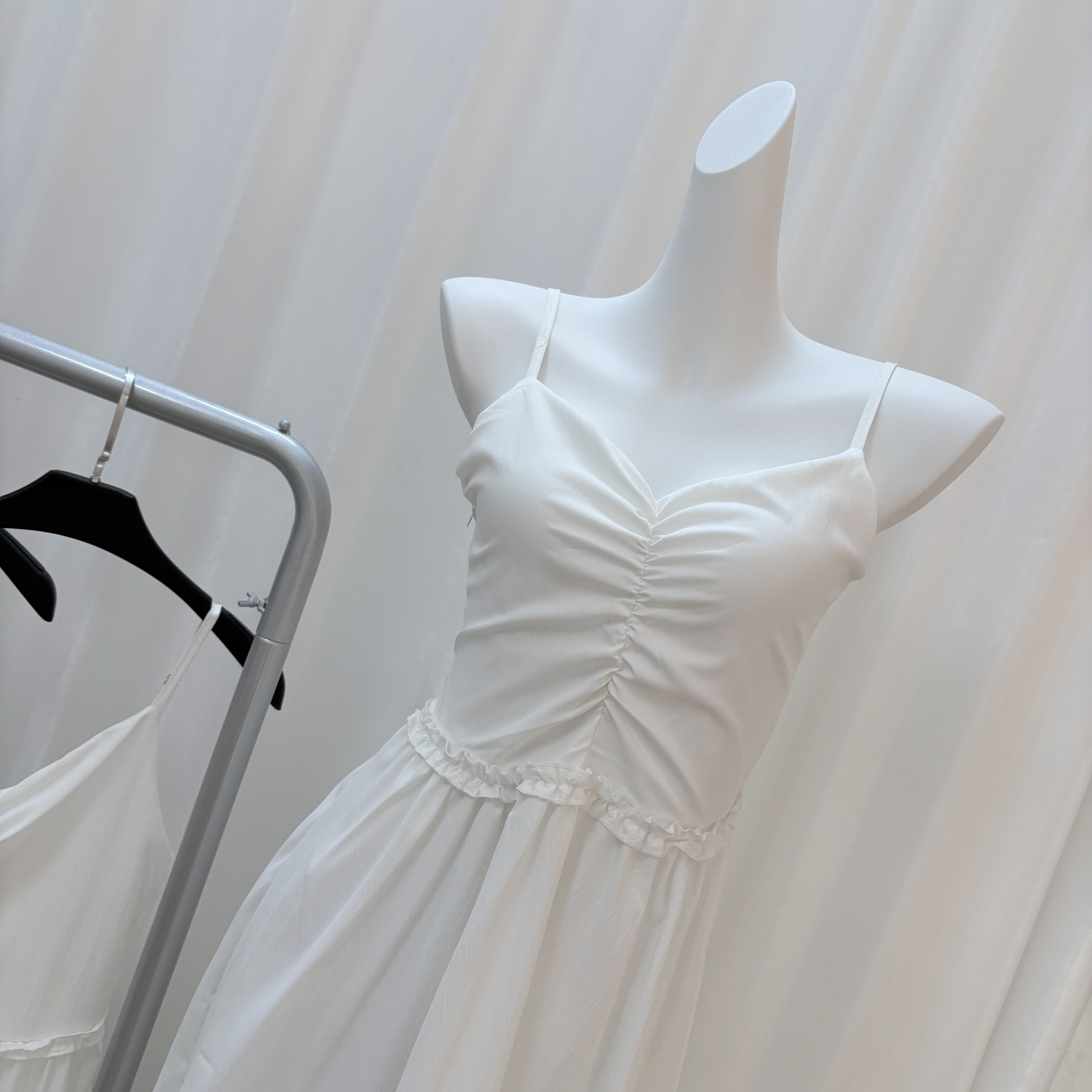 Real-life French white suspender dress with fairy style on the seaside new vacation temperament slim forest long skirt