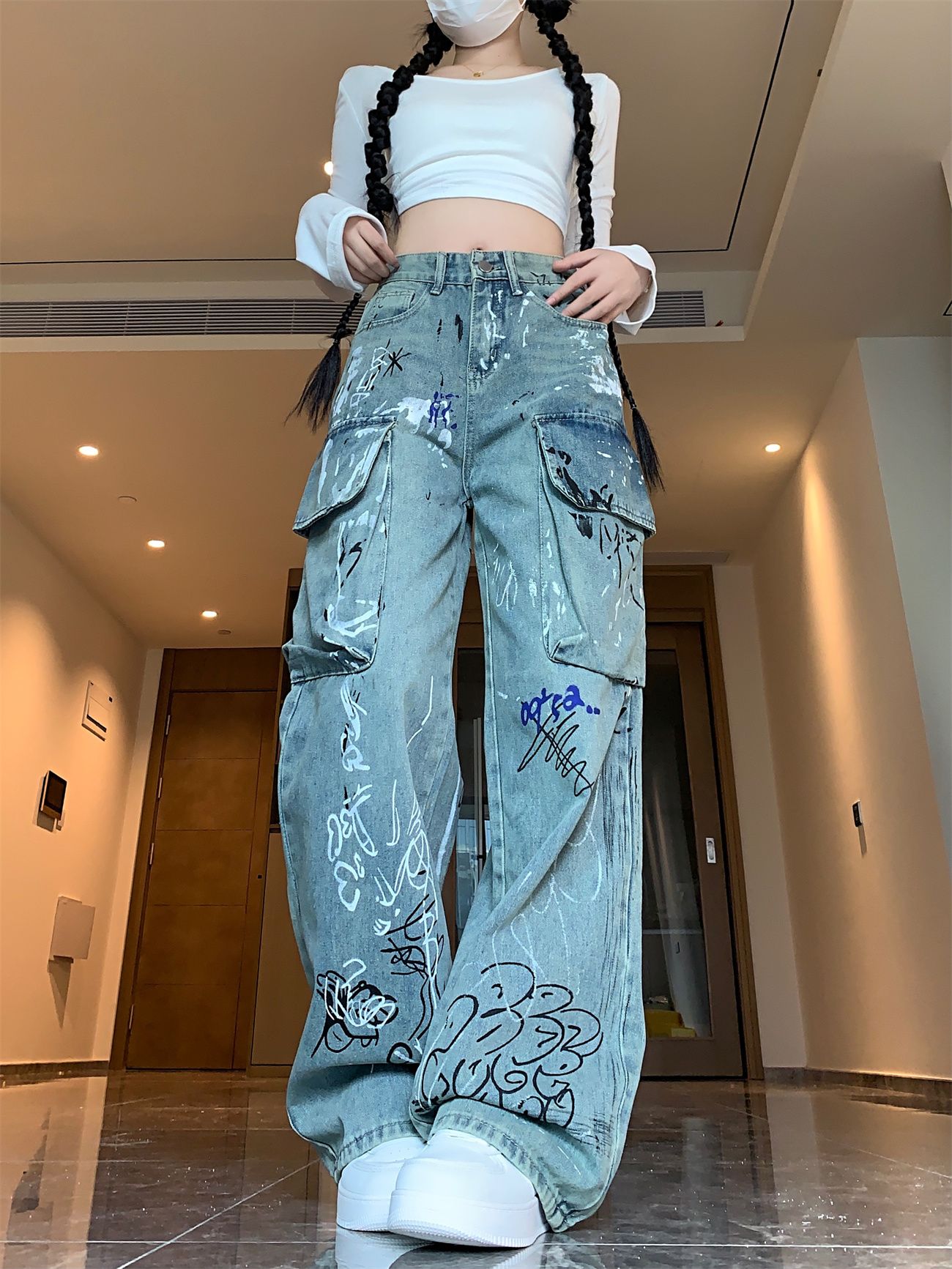 實拍！！！塗鴉工裝牛仔褲女顯瘦氣質休閒復古街頭原宿印花