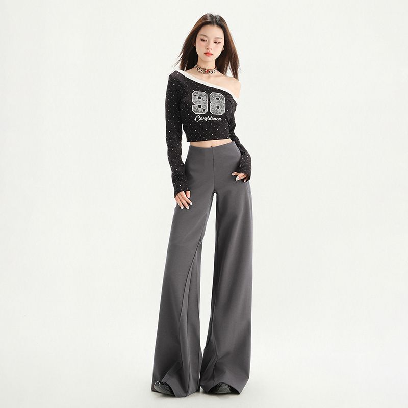 Real shot of 2025 spring and summer new elastic slim drooping slightly loose trumpet knitted casual pants for women