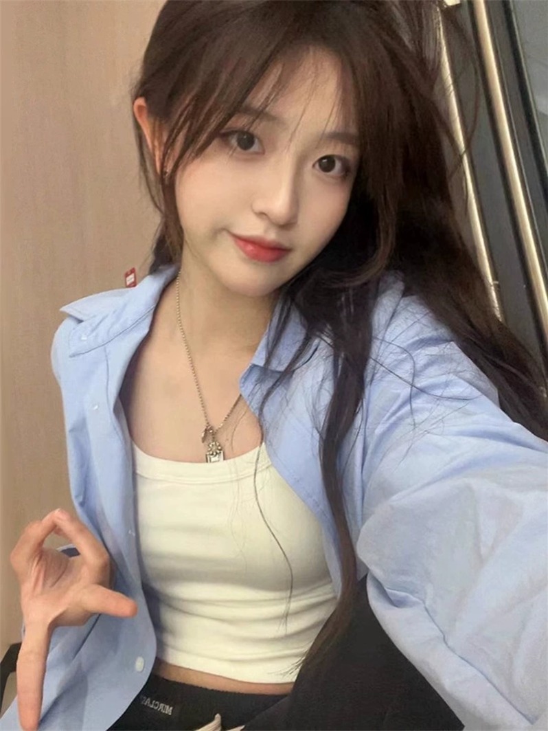法式純色絕美襯衫外套女春秋設計感小眾寬鬆慵懶薄款防曬襯衣開衫