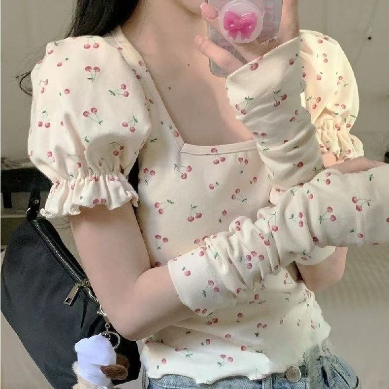 莫代爾人棉方領泡泡袖小櫻桃上衣+袖套 ins純欲感可愛辣妹T恤