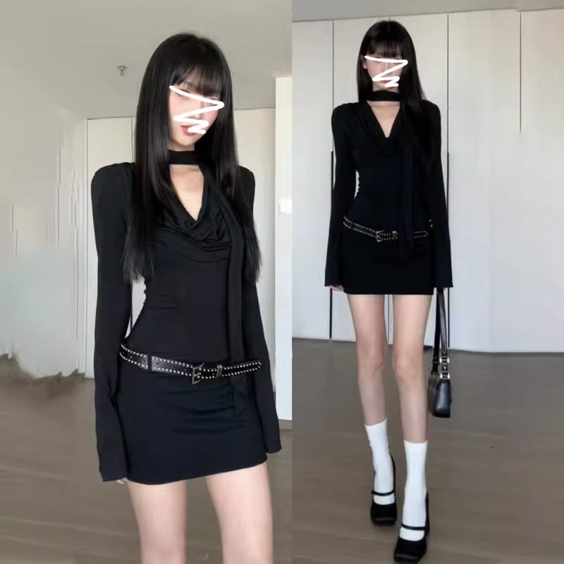 2025原版赫本風黑色長袖連衣裙女秋設計感修身顯瘦包臀短裙子