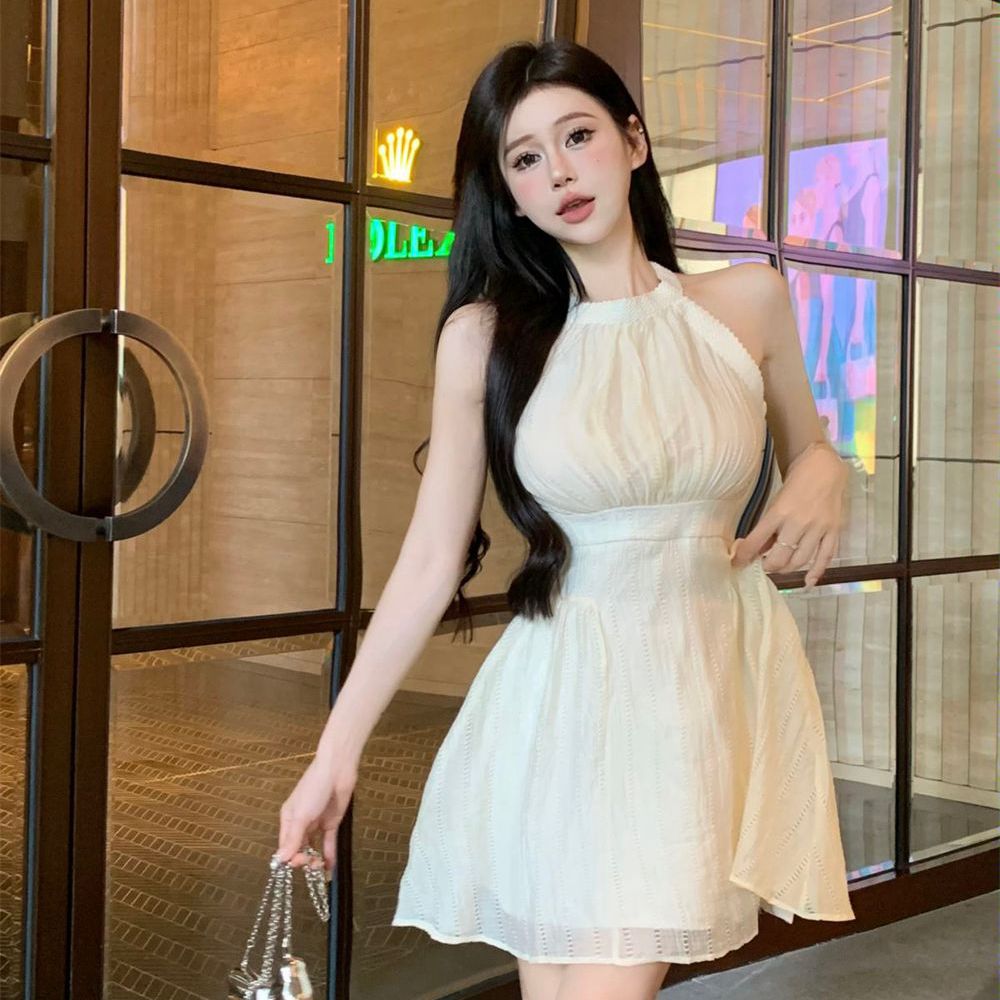 夏季新款法式氣質設計感掛脖連衣裙女小香風氣質收腰顯瘦短款裙子