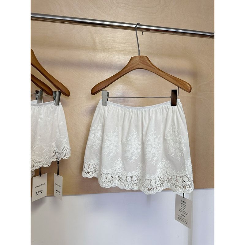 Original fabric "layered butt curtain" anti-exposure medium and short base skirt lace small butt curtain elastic waist